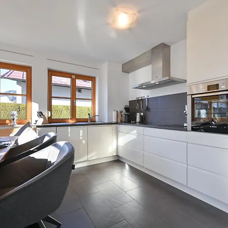 Wietek Apartment *